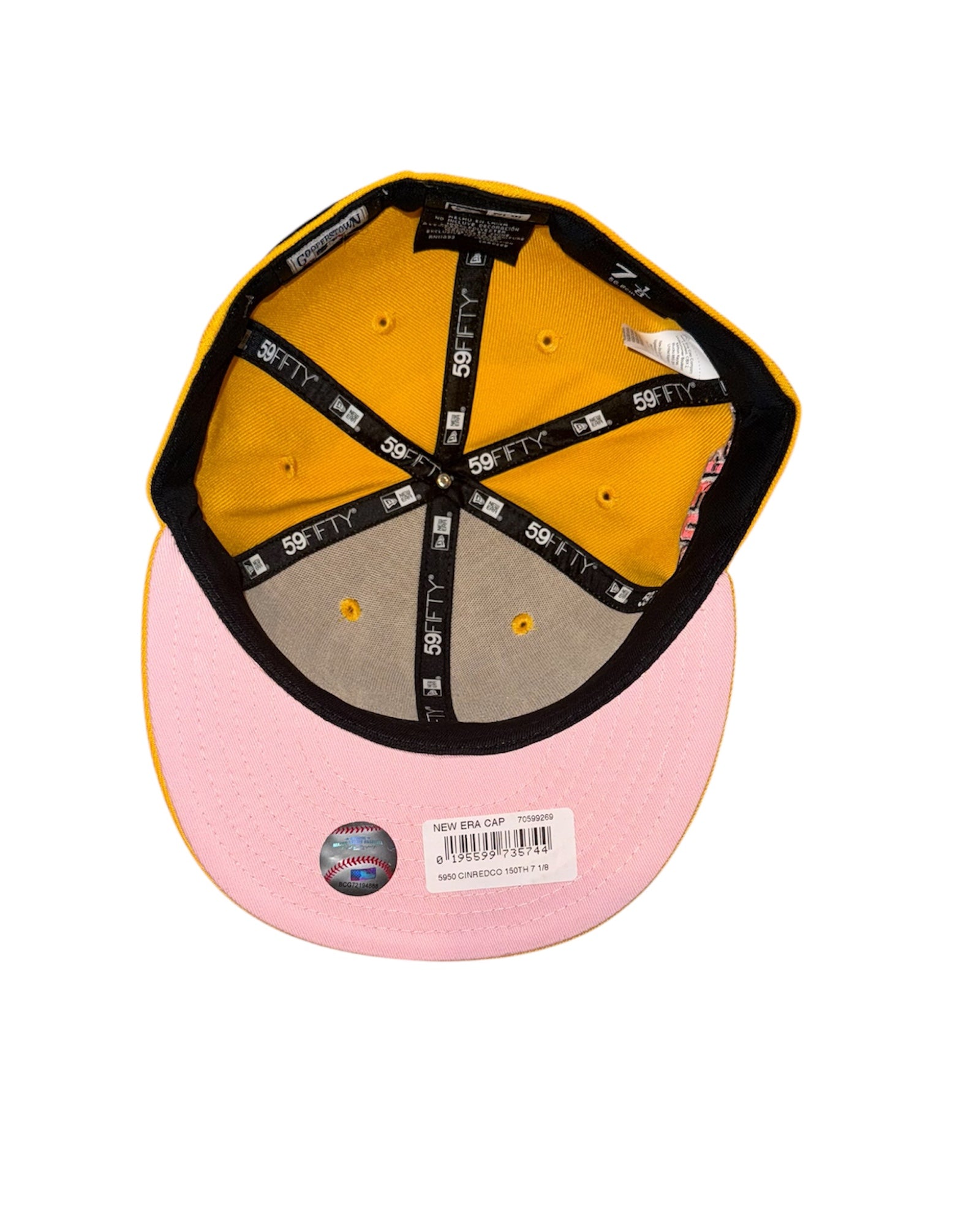 Clustered pearl Cincinnati reds fitted cap